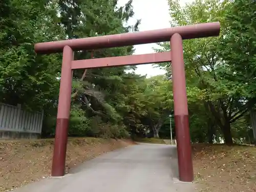 音更神社の鳥居