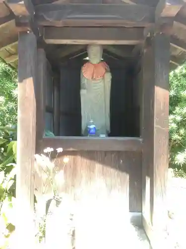 覺王院（観音寺）の地蔵