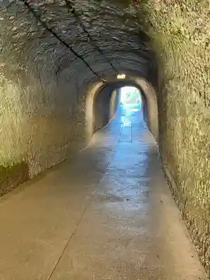 銭洗弁財天宇賀福神社(神奈川県)