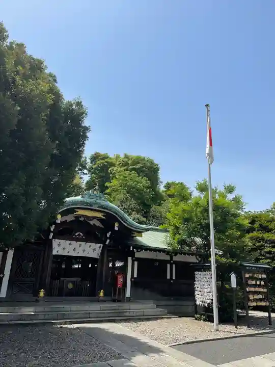 白金氷川神社の本殿・本堂