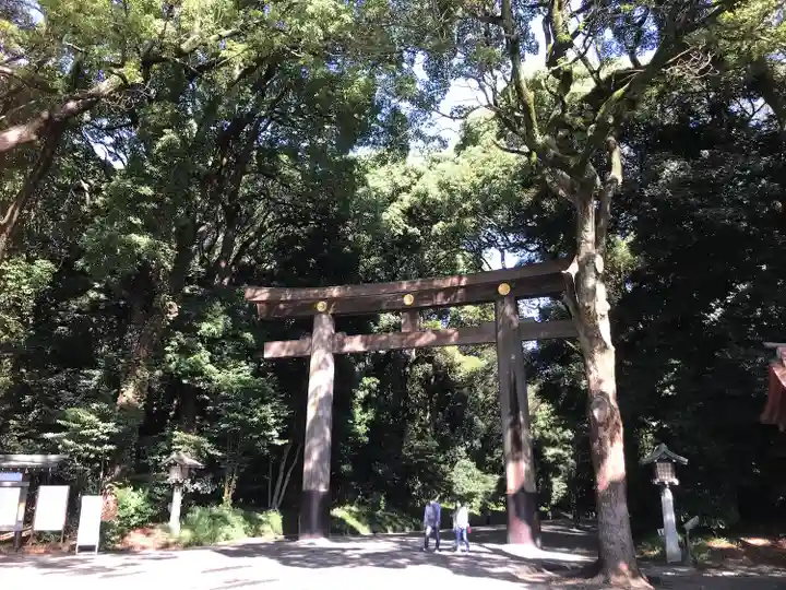 明治神宮の鳥居