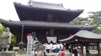 善通寺の本殿・本堂