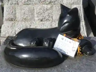 生玉稲荷神社の狛犬