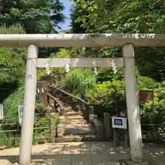 鳩森八幡神社の鳥居