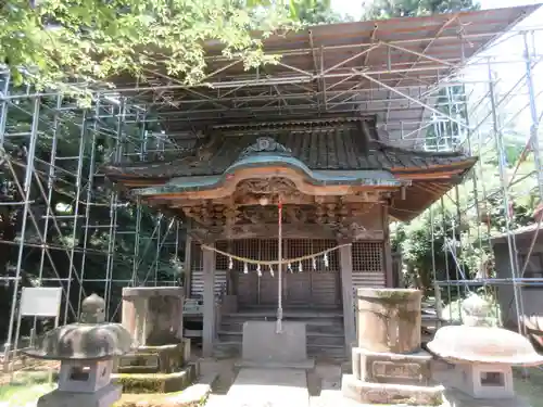 手白神社の本殿