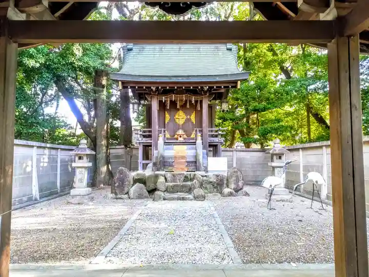 長草八幡社の本殿・本堂