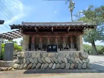高倉寺の地蔵