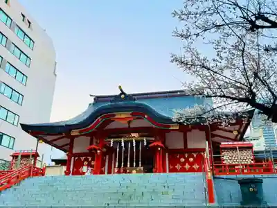 花園神社の本殿・本堂