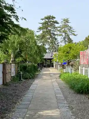 證誠院の山門・神門