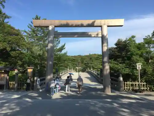 伊勢神宮内宮（皇大神宮）の鳥居