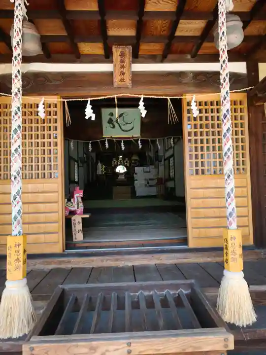 平石井神社の{uncategorized: "未分類", other: "その他", undefined: "問題あり", building: "その他建物", grave: "お墓", sacred_gate: "鳥居", guardian: "狛犬", statue: "像", buddha: "仏像", history: "歴史", nature: "自然", garden: "庭園", animal: "動物", pagoda: "塔", temizu: "手水舎", mountain_gate: "山門・神門", sanctuary: "本殿・本堂", subordinate: "末社・摂社", art: "芸術", scenery: "景色", jizo: "地蔵", ema: "絵馬", goshuin: "御朱印", omikuji: "おみくじ", items: "授与品その他", amulet: "お守り", goshuincho: "御朱印帳", eats: "食事", festival: "お祭り", votive_dance: "神楽", shichigosan: "七五三参", wedding: "結婚式", experience: "体験その他", initially: "初詣", around: "周辺", anti_infection: "感染症対策"}