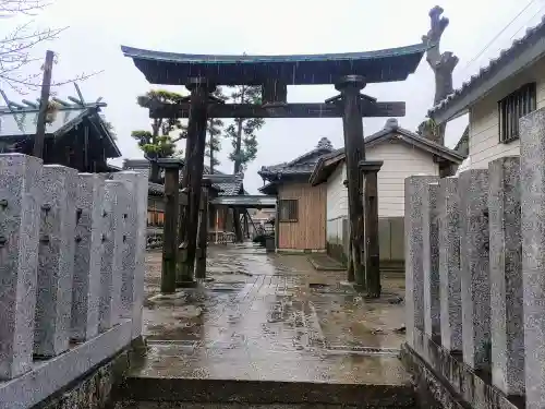 河原神社の鳥居