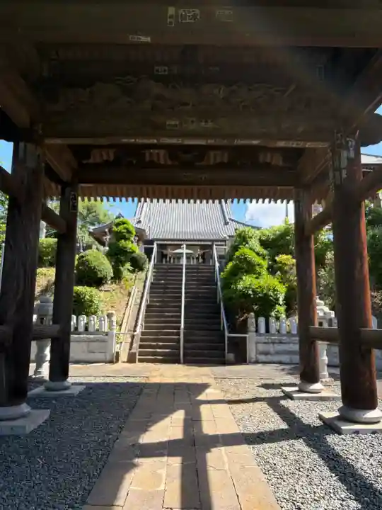 釋蔵院の{uncategorized: "未分類", other: "その他", undefined: "問題あり", building: "その他建物", grave: "お墓", sacred_gate: "鳥居", guardian: "狛犬", statue: "像", buddha: "仏像", history: "歴史", nature: "自然", garden: "庭園", animal: "動物", pagoda: "塔", temizu: "手水舎", mountain_gate: "山門・神門", sanctuary: "本殿・本堂", subordinate: "末社・摂社", art: "芸術", scenery: "景色", jizo: "地蔵", ema: "絵馬", goshuin: "御朱印", omikuji: "おみくじ", items: "授与品その他", amulet: "お守り", goshuincho: "御朱印帳", eats: "食事", festival: "お祭り", votive_dance: "神楽", shichigosan: "七五三参", wedding: "結婚式", experience: "体験その他", initially: "初詣", around: "周辺", anti_infection: "感染症対策"}