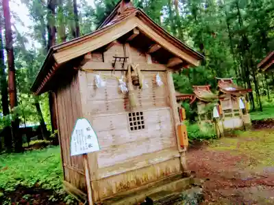 心清水八幡神社の末社・摂社