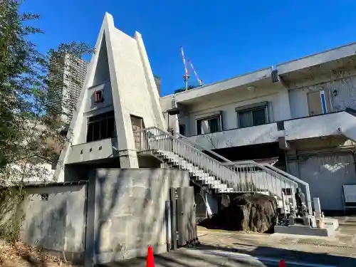 真乗院の{uncategorized: "未分類", other: "その他", undefined: "問題あり", building: "その他建物", grave: "お墓", sacred_gate: "鳥居", guardian: "狛犬", statue: "像", buddha: "仏像", history: "歴史", nature: "自然", garden: "庭園", animal: "動物", pagoda: "塔", temizu: "手水舎", mountain_gate: "山門・神門", sanctuary: "本殿・本堂", subordinate: "末社・摂社", art: "芸術", scenery: "景色", jizo: "地蔵", ema: "絵馬", goshuin: "御朱印", omikuji: "おみくじ", items: "授与品その他", amulet: "お守り", goshuincho: "御朱印帳", eats: "食事", festival: "お祭り", votive_dance: "神楽", shichigosan: "七五三参", wedding: "結婚式", experience: "体験その他", initially: "初詣", around: "周辺", anti_infection: "感染症対策"}