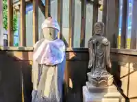 日割神社(西中野)の地蔵