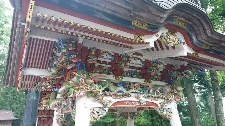 三峯神社の芸術
