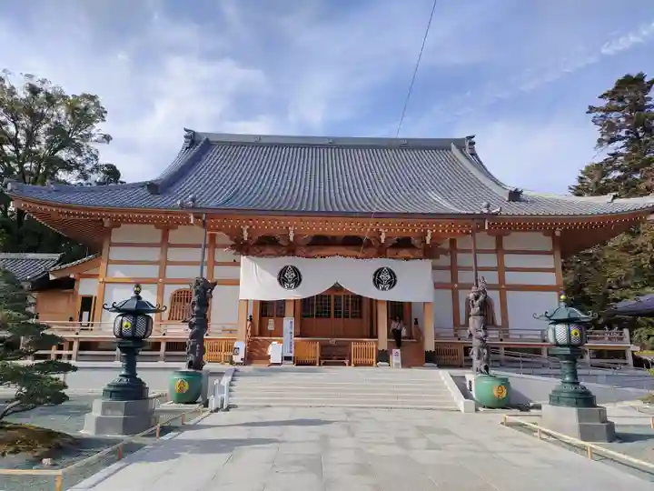 豊川閣 妙厳寺の本殿・本堂