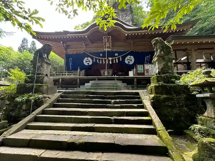 英彦山豊前坊高住神社(福岡県)
