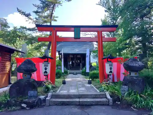 山家神社の末社