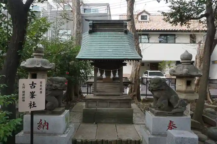 鳩ヶ谷氷川神社の末社・摂社