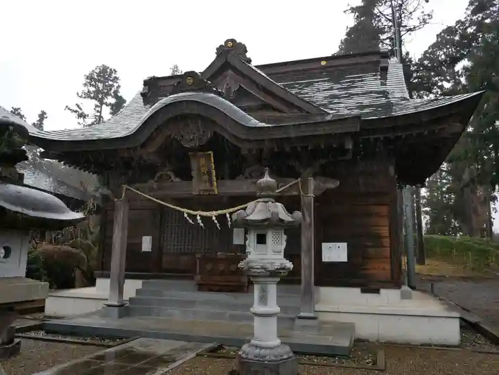 高蔵寺の本殿・本堂