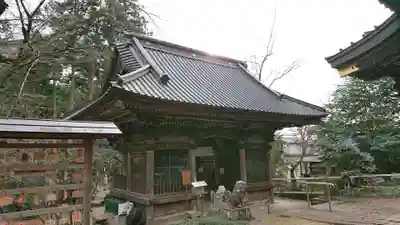 雄琴神社の山門・神門