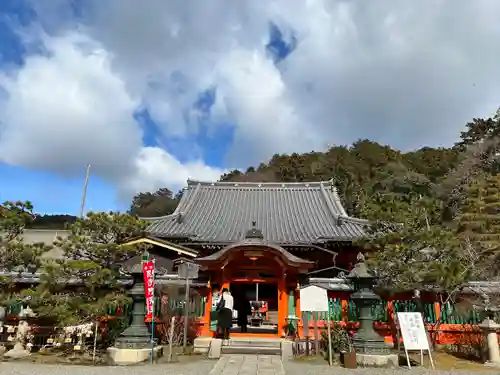 毘沙門堂門跡の本殿・本堂