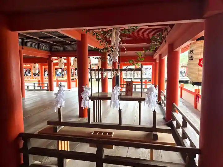 厳島神社(広島県)