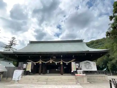 吉備津彦神社の{uncategorized: "未分類", other: "その他", undefined: "問題あり", building: "その他建物", grave: "お墓", sacred_gate: "鳥居", guardian: "狛犬", statue: "像", buddha: "仏像", history: "歴史", nature: "自然", garden: "庭園", animal: "動物", pagoda: "塔", temizu: "手水舎", mountain_gate: "山門・神門", sanctuary: "本殿・本堂", subordinate: "末社・摂社", art: "芸術", scenery: "景色", jizo: "地蔵", ema: "絵馬", goshuin: "御朱印", omikuji: "おみくじ", items: "授与品その他", amulet: "お守り", goshuincho: "御朱印帳", eats: "食事", festival: "お祭り", votive_dance: "神楽", shichigosan: "七五三参", wedding: "結婚式", experience: "体験その他", initially: "初詣", around: "周辺", anti_infection: "感染症対策"}