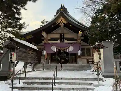 彌彦神社　(伊夜日子神社)の本殿・本堂