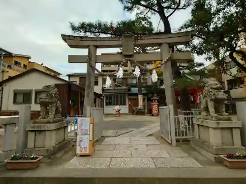 蒔田杉山神社の{uncategorized: "未分類", other: "その他", undefined: "問題あり", building: "その他建物", grave: "お墓", sacred_gate: "鳥居", guardian: "狛犬", statue: "像", buddha: "仏像", history: "歴史", nature: "自然", garden: "庭園", animal: "動物", pagoda: "塔", temizu: "手水舎", mountain_gate: "山門・神門", sanctuary: "本殿・本堂", subordinate: "末社・摂社", art: "芸術", scenery: "景色", jizo: "地蔵", ema: "絵馬", goshuin: "御朱印", omikuji: "おみくじ", items: "授与品その他", amulet: "お守り", goshuincho: "御朱印帳", eats: "食事", festival: "お祭り", votive_dance: "神楽", shichigosan: "七五三参", wedding: "結婚式", experience: "体験その他", initially: "初詣", around: "周辺", anti_infection: "感染症対策"}