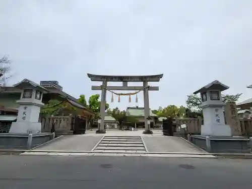 難波大社　生國魂神社の鳥居