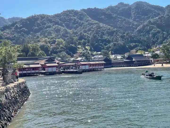 厳島神社(広島県)