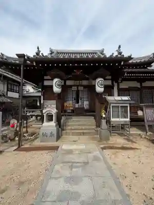 海龍寺の{uncategorized: "未分類", other: "その他", undefined: "問題あり", building: "その他建物", grave: "お墓", sacred_gate: "鳥居", guardian: "狛犬", statue: "像", buddha: "仏像", history: "歴史", nature: "自然", garden: "庭園", animal: "動物", pagoda: "塔", temizu: "手水舎", mountain_gate: "山門・神門", sanctuary: "本殿・本堂", subordinate: "末社・摂社", art: "芸術", scenery: "景色", jizo: "地蔵", ema: "絵馬", goshuin: "御朱印", omikuji: "おみくじ", items: "授与品その他", amulet: "お守り", goshuincho: "御朱印帳", eats: "食事", festival: "お祭り", votive_dance: "神楽", shichigosan: "七五三参", wedding: "結婚式", experience: "体験その他", initially: "初詣", around: "周辺", anti_infection: "感染症対策"}