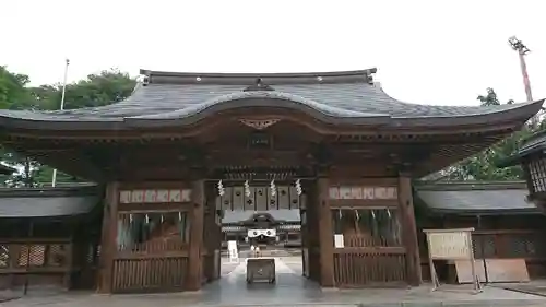 須賀神社の山門