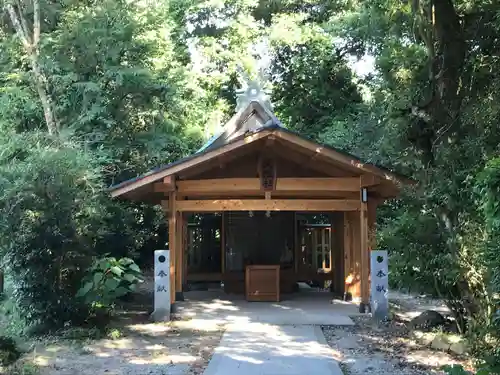 須佐神社の末社