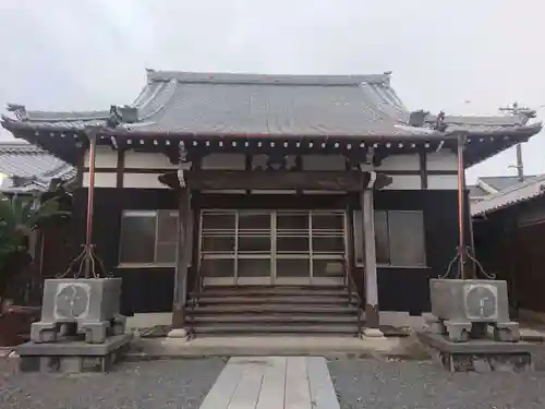 常念寺の本殿・本堂
