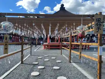 美濃國一宮　南宮大社の{uncategorized: "未分類", other: "その他", undefined: "問題あり", building: "その他建物", grave: "お墓", sacred_gate: "鳥居", guardian: "狛犬", statue: "像", buddha: "仏像", history: "歴史", nature: "自然", garden: "庭園", animal: "動物", pagoda: "塔", temizu: "手水舎", mountain_gate: "山門・神門", sanctuary: "本殿・本堂", subordinate: "末社・摂社", art: "芸術", scenery: "景色", jizo: "地蔵", ema: "絵馬", goshuin: "御朱印", omikuji: "おみくじ", items: "授与品その他", amulet: "お守り", goshuincho: "御朱印帳", eats: "食事", festival: "お祭り", votive_dance: "神楽", shichigosan: "七五三参", wedding: "結婚式", experience: "体験その他", initially: "初詣", around: "周辺", anti_infection: "感染症対策"}
