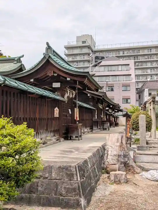 難波大社 生國魂神社の{uncategorized: "未分類", other: "その他", undefined: "問題あり", building: "その他建物", grave: "お墓", sacred_gate: "鳥居", guardian: "狛犬", statue: "像", buddha: "仏像", history: "歴史", nature: "自然", garden: "庭園", animal: "動物", pagoda: "塔", temizu: "手水舎", mountain_gate: "山門・神門", sanctuary: "本殿・本堂", subordinate: "末社・摂社", art: "芸術", scenery: "景色", jizo: "地蔵", ema: "絵馬", goshuin: "御朱印", omikuji: "おみくじ", items: "授与品その他", amulet: "お守り", goshuincho: "御朱印帳", eats: "食事", festival: "お祭り", votive_dance: "神楽", shichigosan: "七五三参", wedding: "結婚式", experience: "体験その他", initially: "初詣", around: "周辺", anti_infection: "感染症対策"}