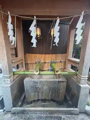 小網神社の手水舎
