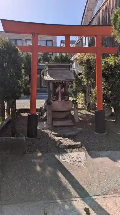 稲荷社(JAレーク滋賀西大津支店内鎮座)(滋賀県)