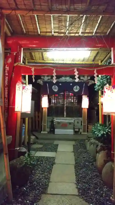 宝珠稲荷神社の鳥居