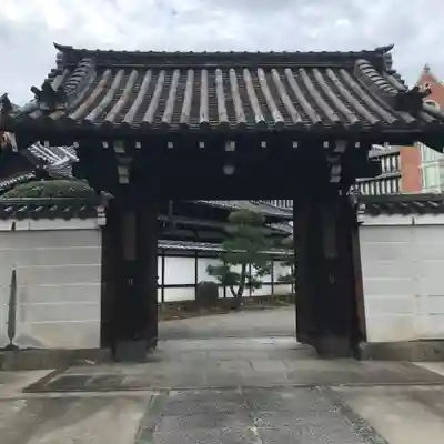 大聖寺門跡の山門・神門