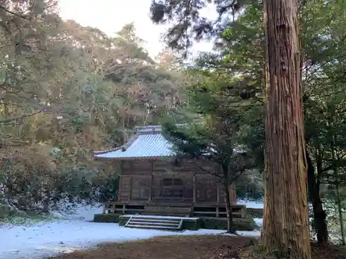 丸郷神社の本殿・本堂