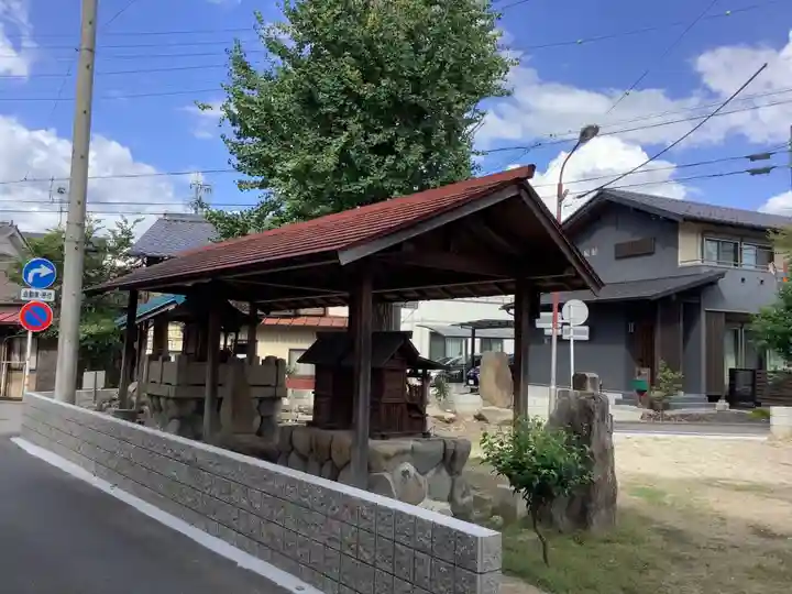 大日如来の社叢(岐阜県)