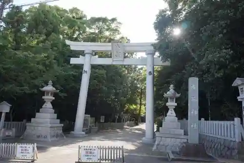 成石神社の鳥居