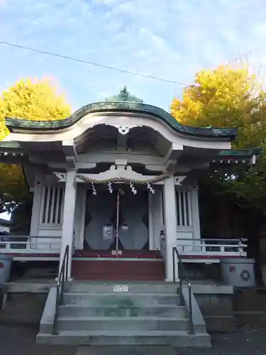 亀高神社の本殿・本堂