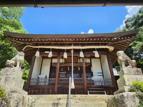 木梨神社の本殿・本堂