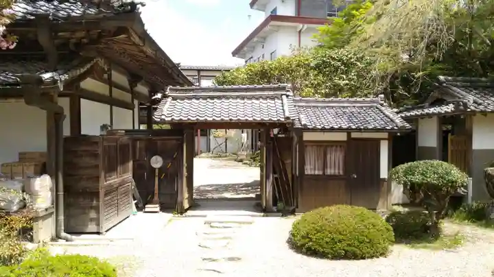 竹林院の山門・神門